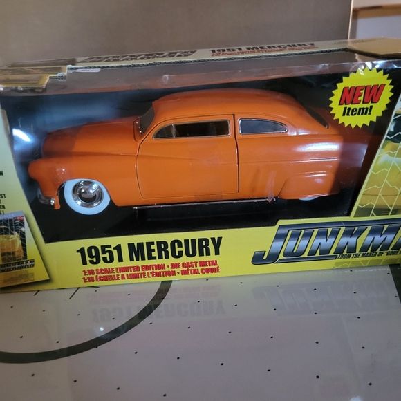 Vintage Die Cast 1:18 Junkman 1951 Mercury - Picture 7 of 7